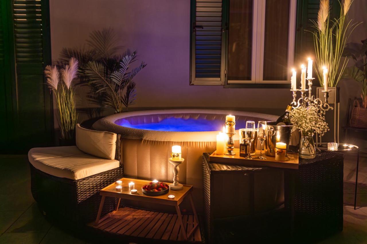 Oasis Luxury Apartment With Terrarce And Jacuzzi سبليت المظهر الخارجي الصورة
