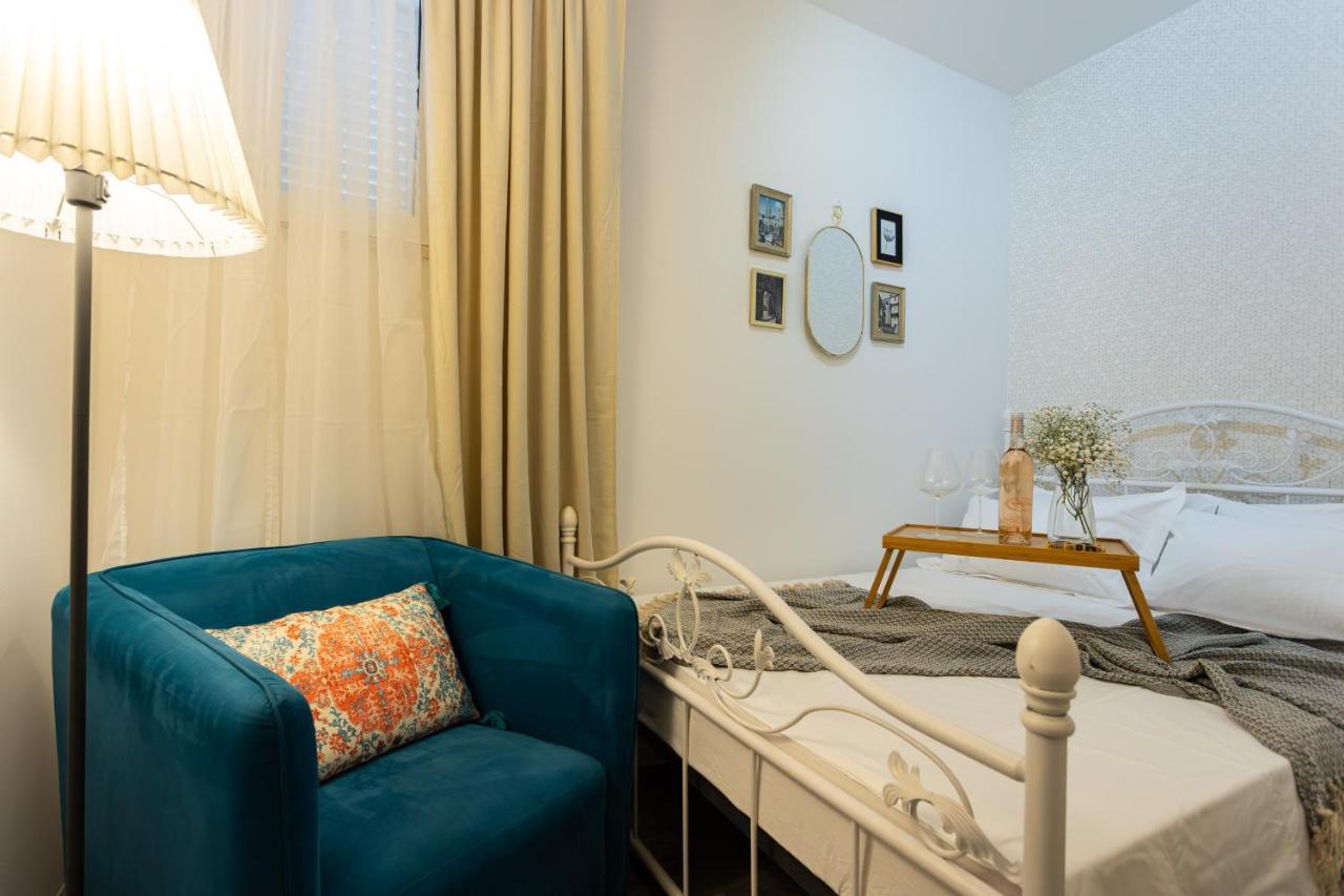 Oasis Luxury Apartment With Terrarce And Jacuzzi سبليت المظهر الخارجي الصورة