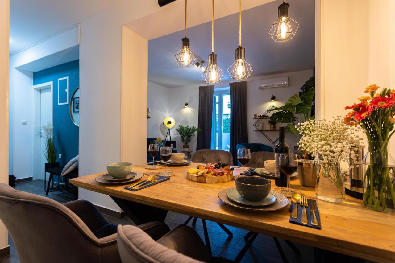 Oasis Luxury Apartment With Terrarce And Jacuzzi سبليت المظهر الخارجي الصورة