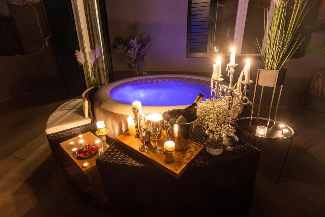 Oasis Luxury Apartment With Terrarce And Jacuzzi سبليت المظهر الخارجي الصورة
